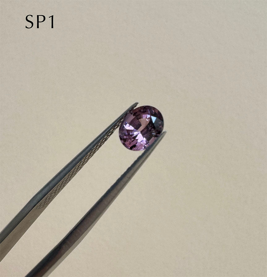 Gemstone Onda Ring