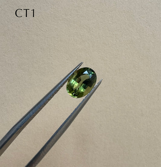 Gemstone Onda Ring